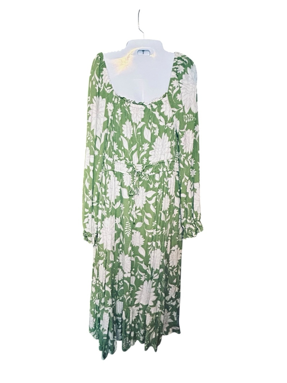 Ava & Viv Green and White Floral Long Sleeve Midi Dress - Picture 4 of 7